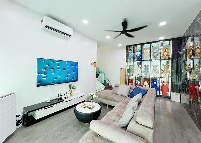 Dato Villa Luxury Homestay 12Min To Jonker Street 26Pax Private Pool